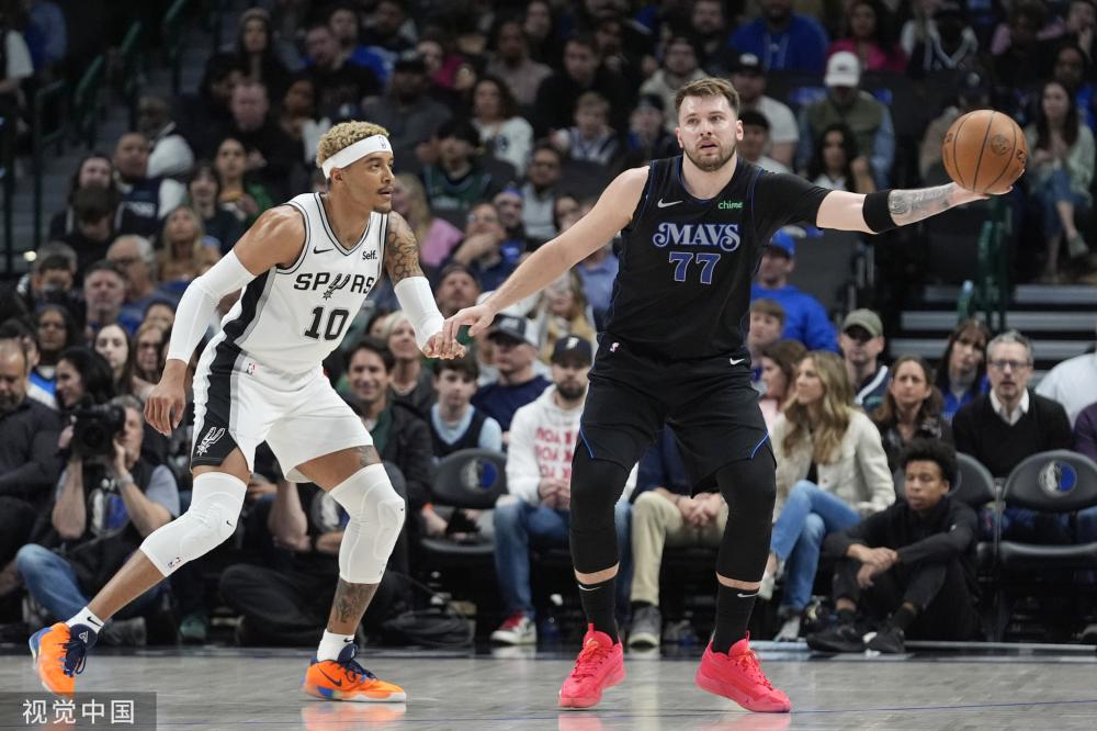 利拿下佩莱 利拿下佩莱