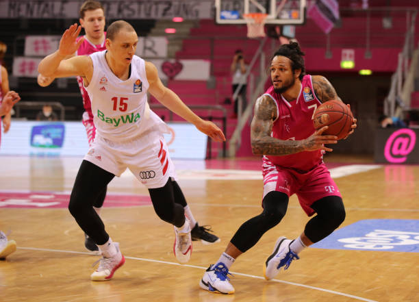 女足而言是 女足而言是